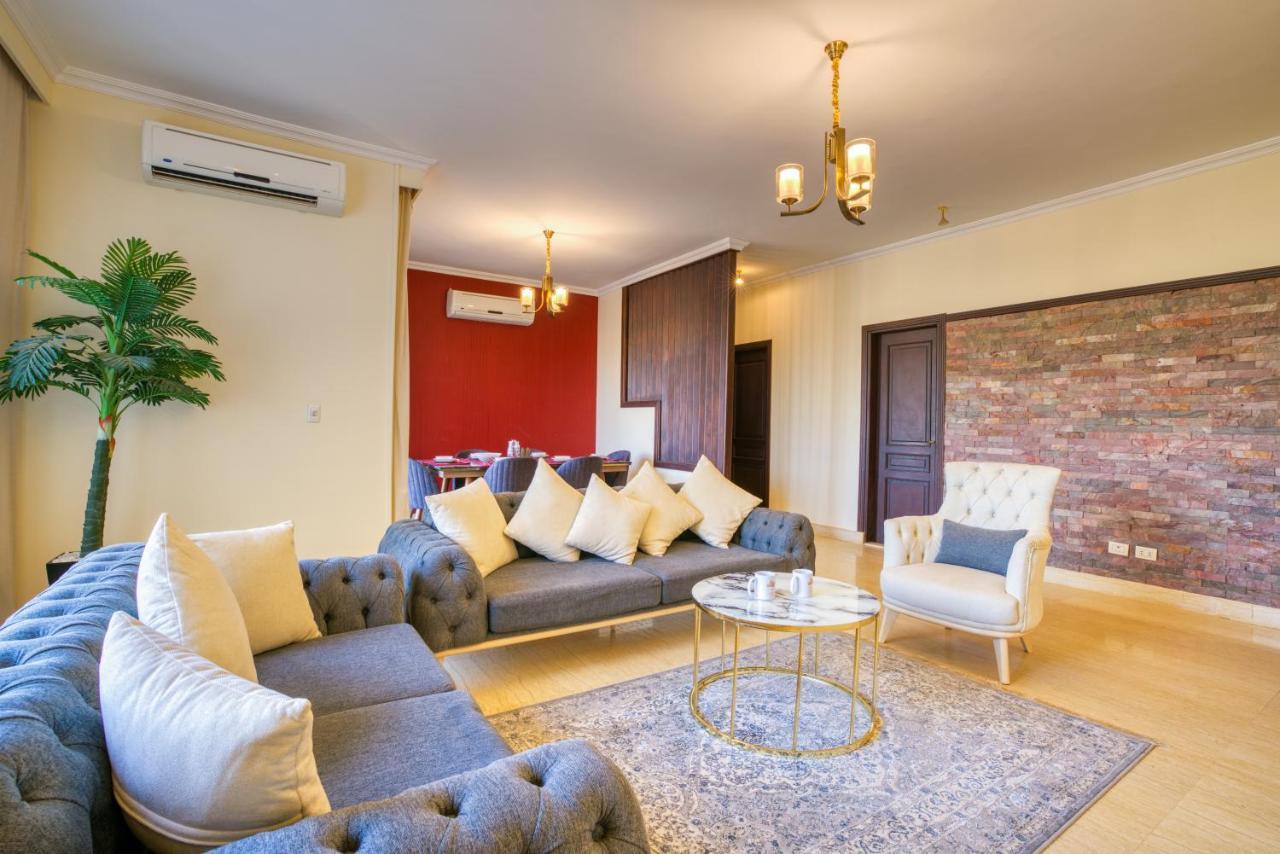 The Suites Near Auc By Elegant Kairó Kültér fotó