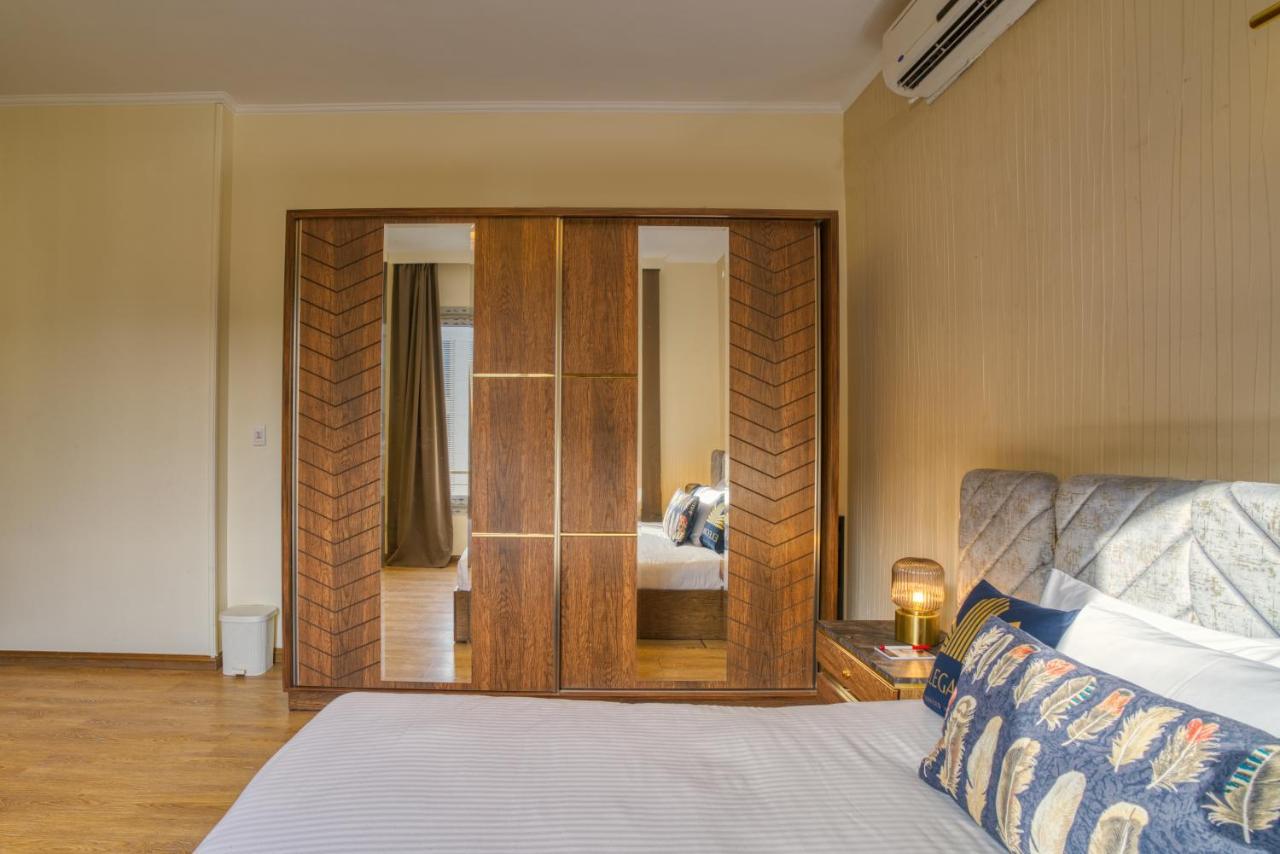The Suites Near Auc By Elegant Kairó Kültér fotó