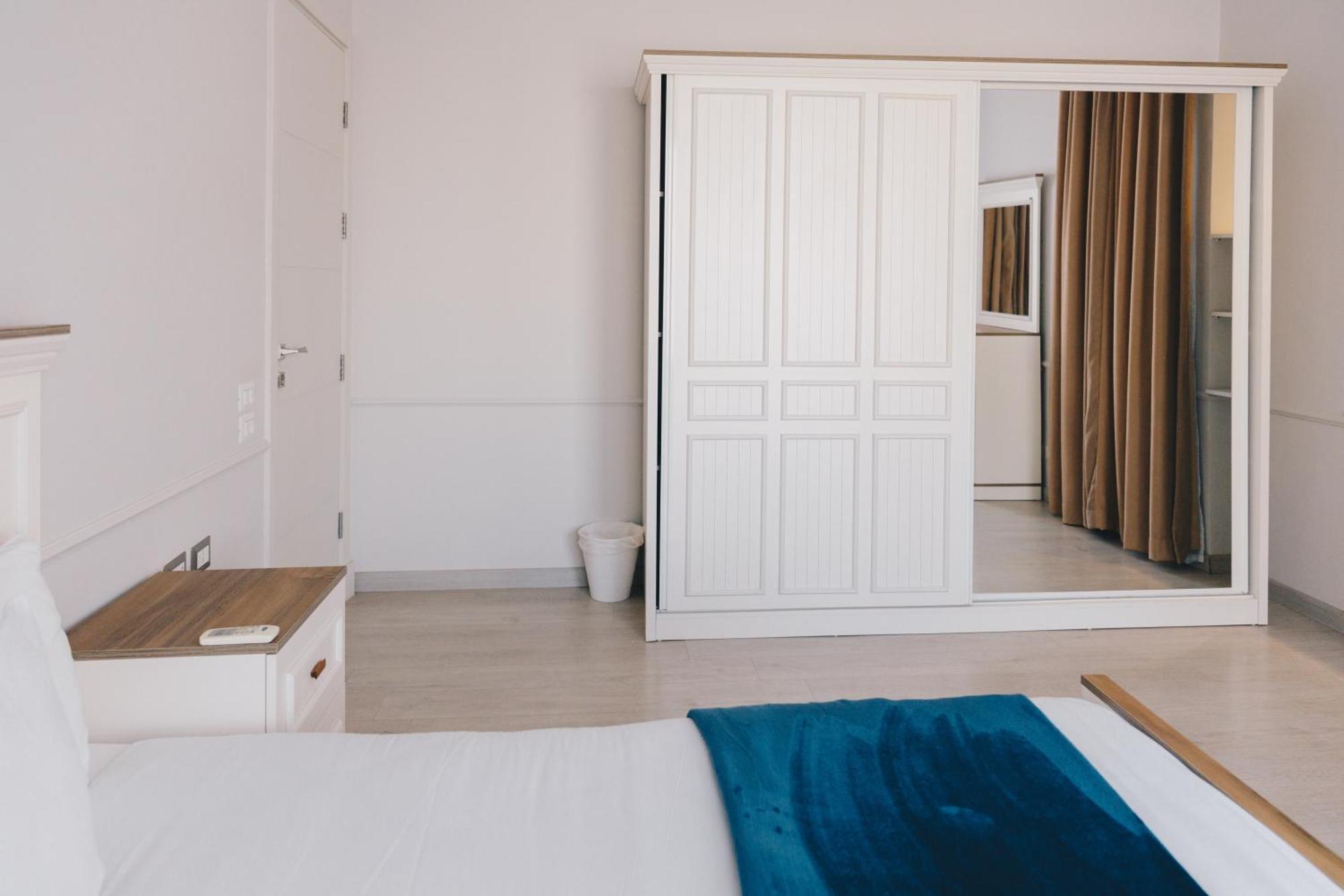 The Suites Near Auc By Elegant Kairó Kültér fotó